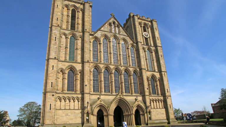 Enhancing Communication at Ripon Cathedral with the 3CX Phone System